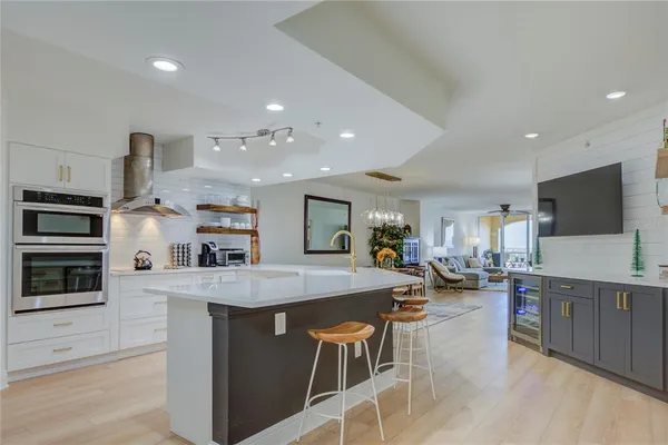 $6,000 | 5353 Gulf Boulevard, Unit A502, St. Pete Beach, FL 33706