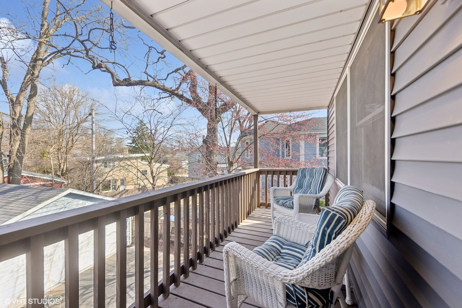 208 Fairbank Road Riverside, IL 60546 - Photo 23 of 29 a view of balcony with furniture