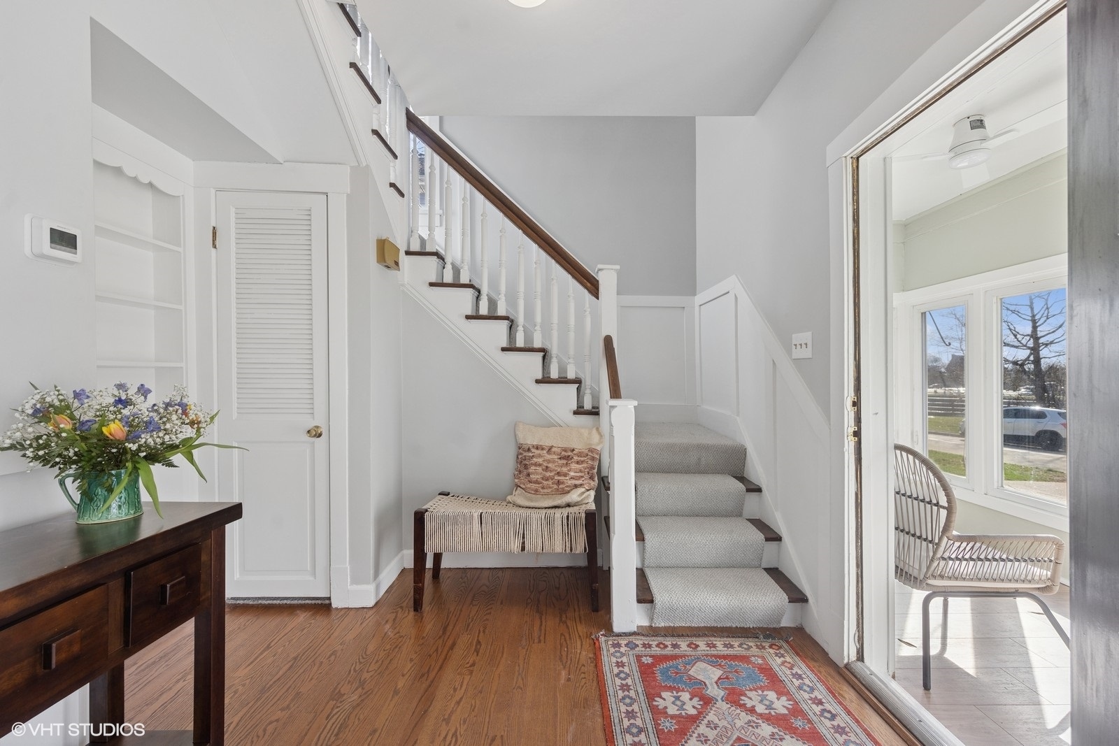 208 Fairbank Road Riverside, IL 60546 - Photo 5 of 29 a view of entryway and hall with wooden floor