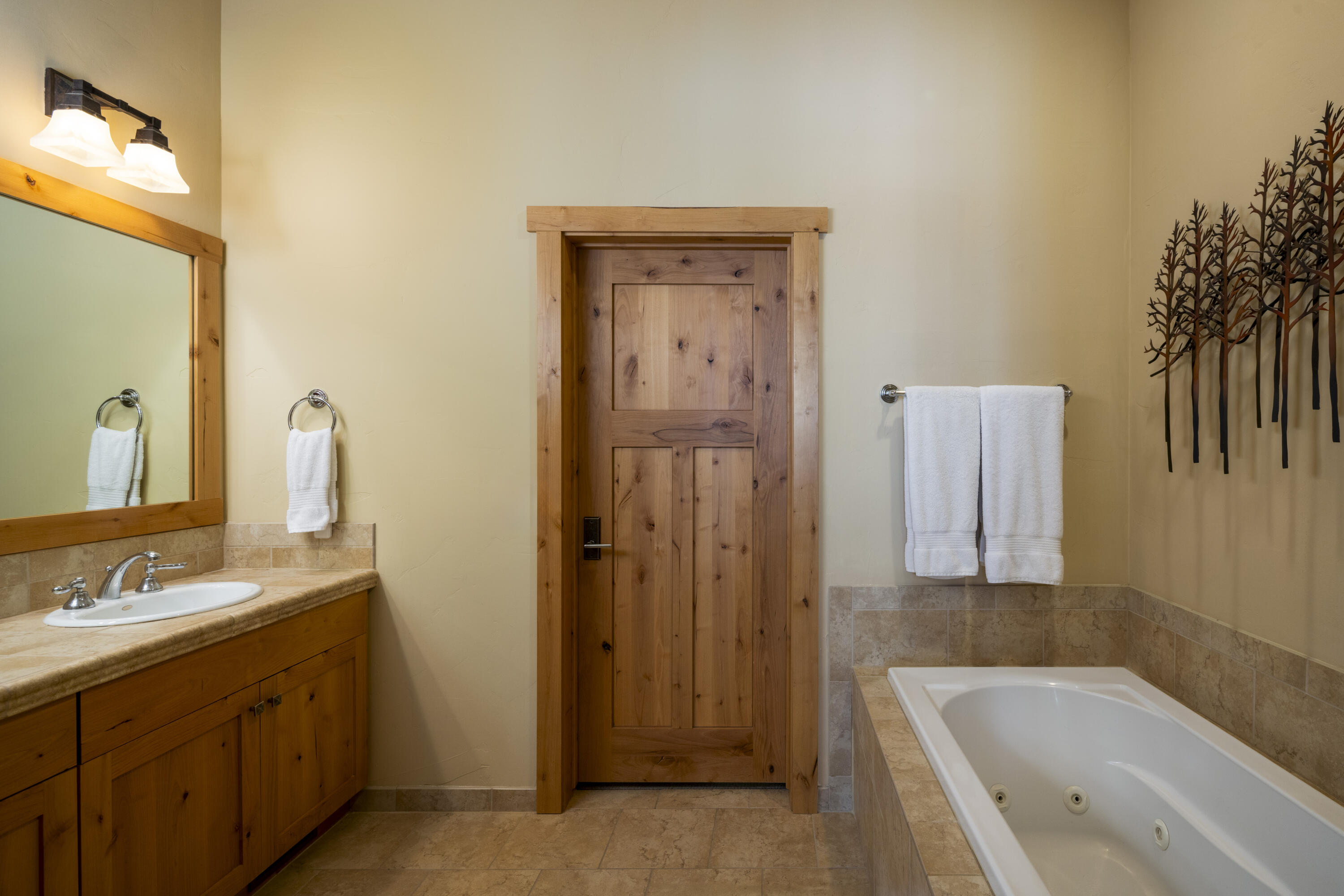 106 Angani Way Sun Valley, ID 83353 - Photo 19 of 48 Primary Bathroom