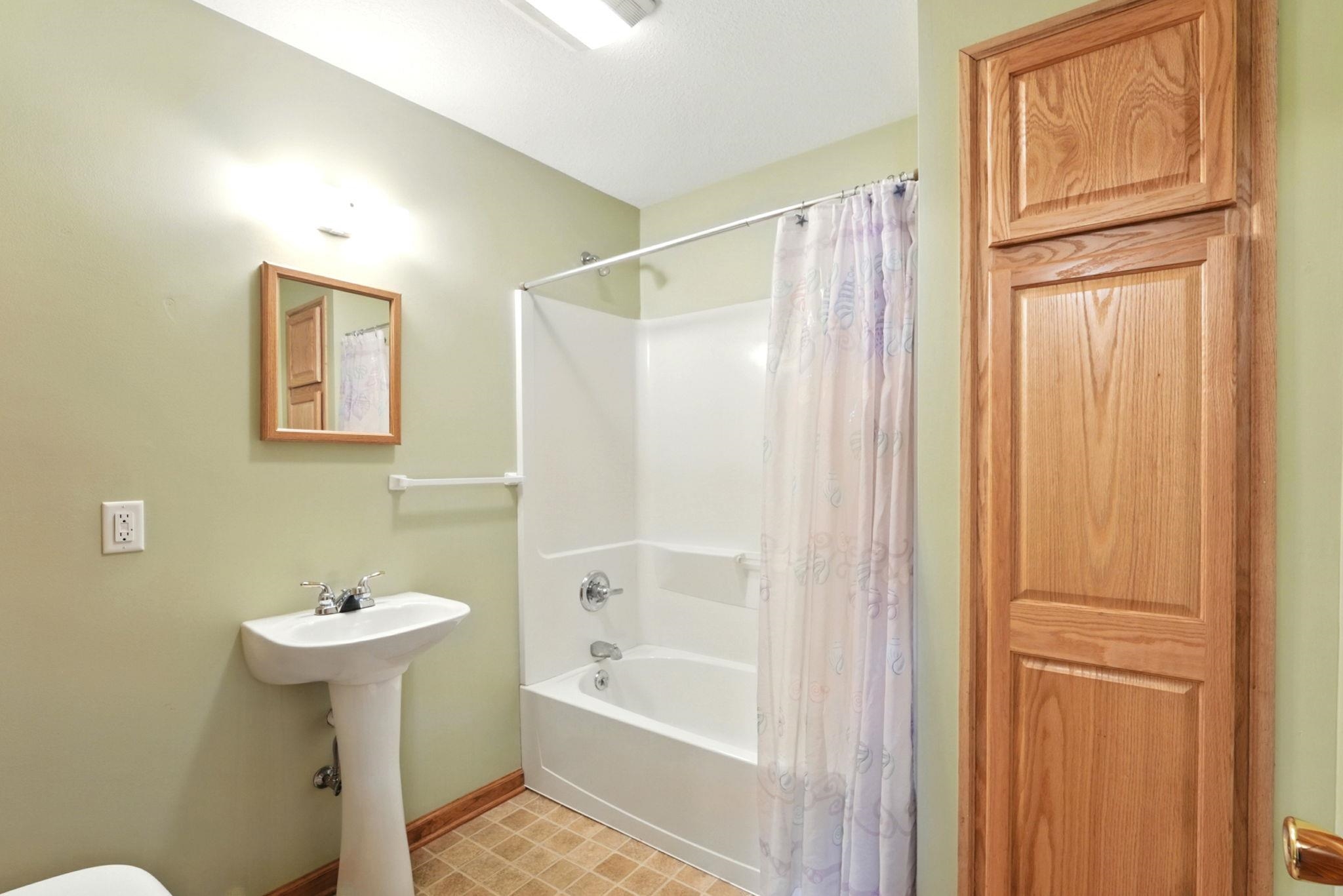 1700 East Linker Road Columbia City, IN 46725 - Photo 17 of 32