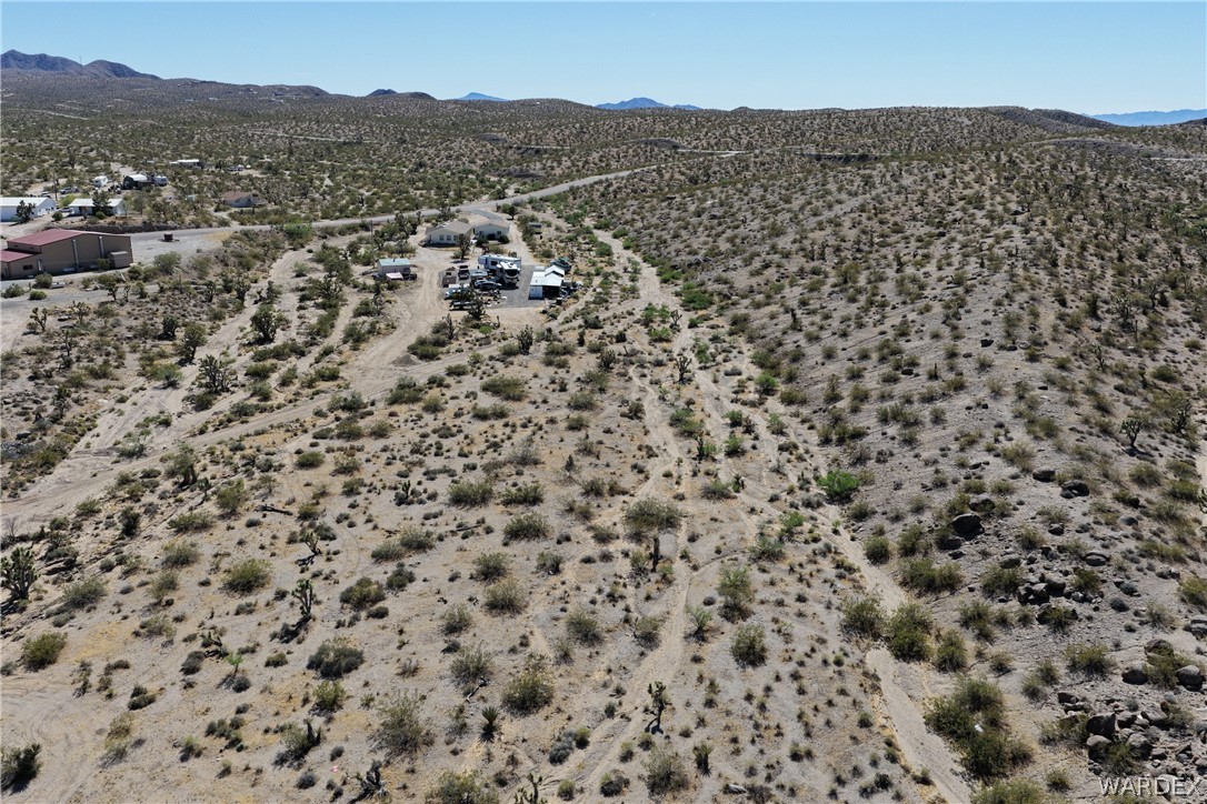 910 Havasu Lane Meadview, AZ 86444 - Photo 3 of 7