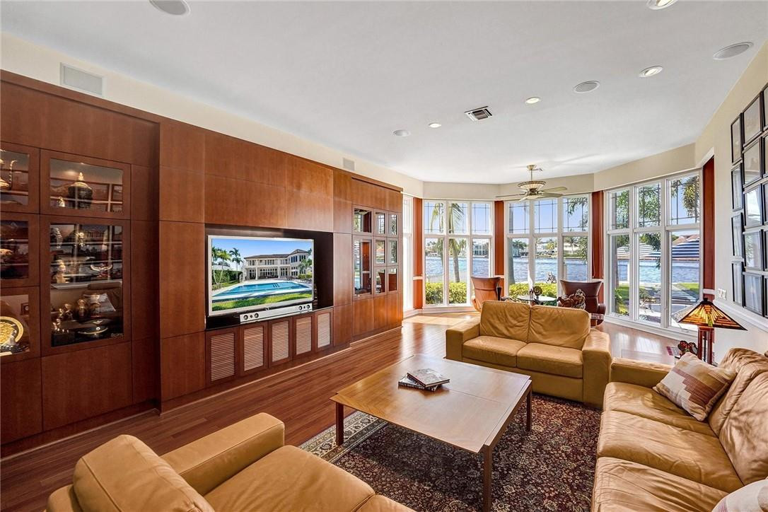 36 Seneca Road Fort Lauderdale, FL 33308 - Photo 9 of 45 Family Room