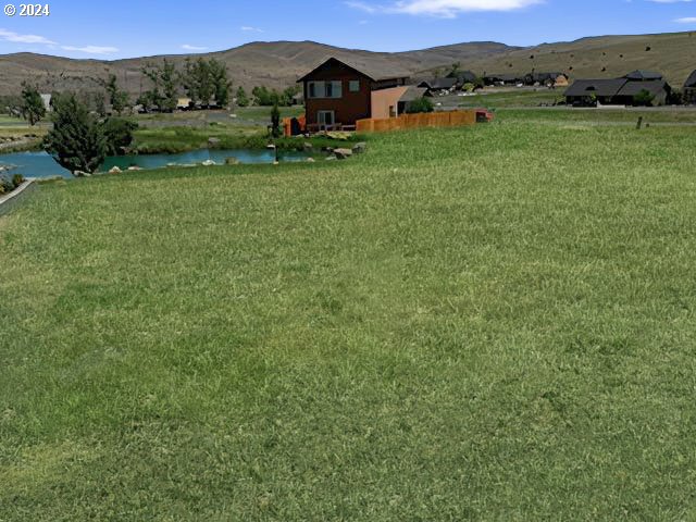 413 Little Lake Road Maupin, OR 97037 - Photo 4 of 7 Gallery Image 4