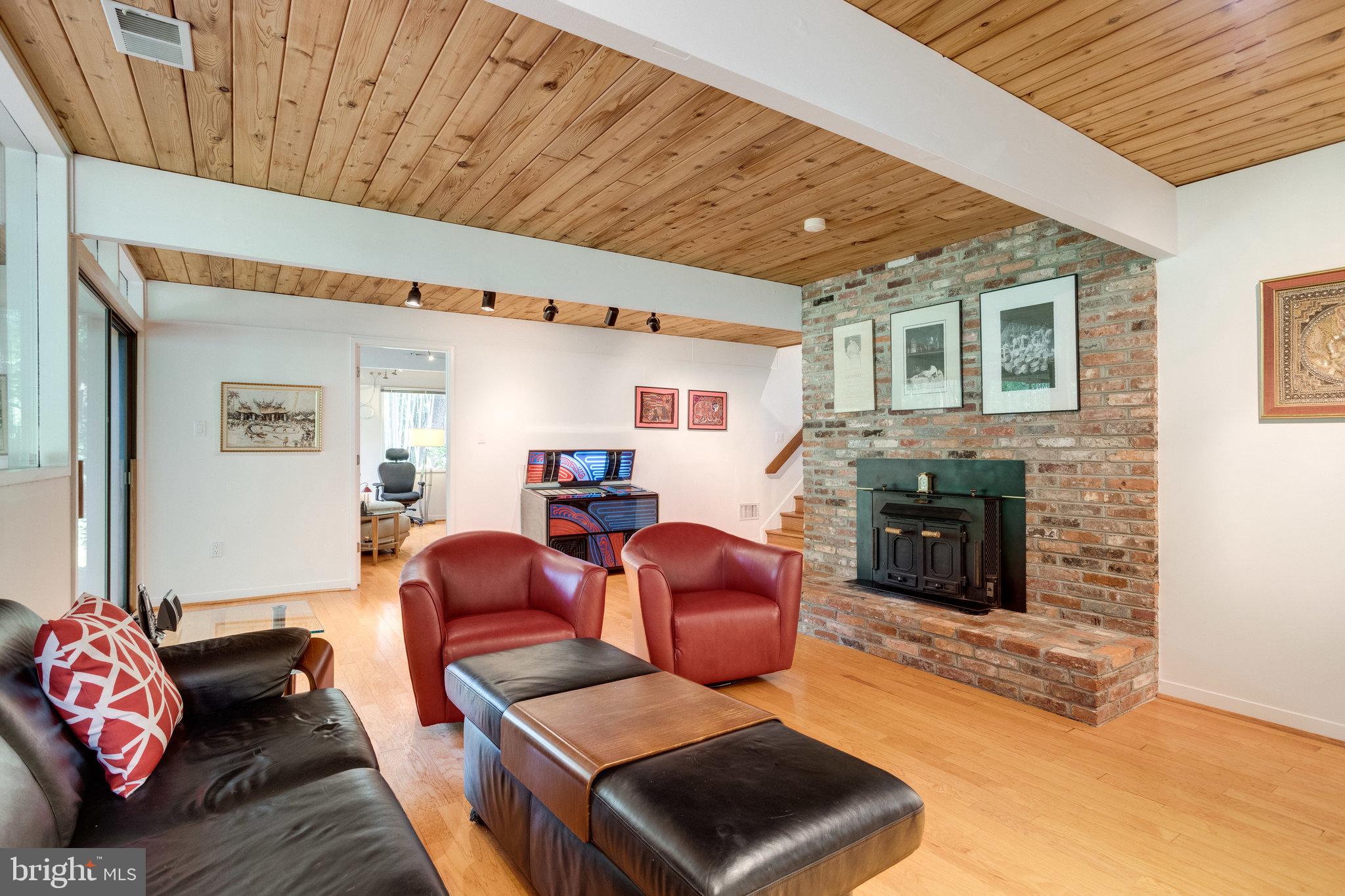 5910 Chesterbrook Road McLean, VA 22101 - Photo 35 of 53
