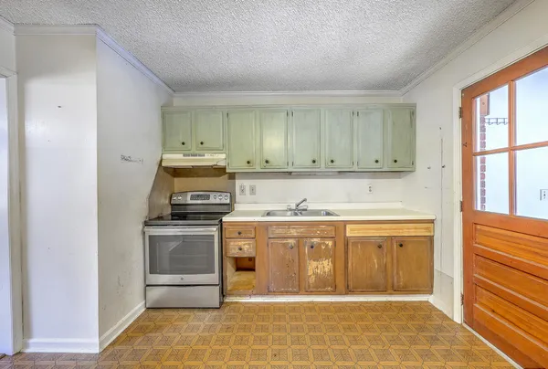 $214,900 | 1218 Dennis Boulevard, Moncks Corner, SC 29461