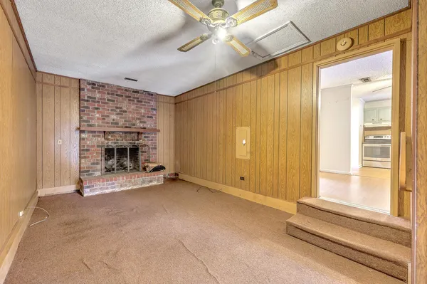 $214,900 | 1218 Dennis Boulevard, Moncks Corner, SC 29461