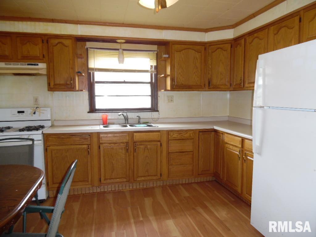 2201 6th Street Fulton, IL 61252 - Photo 6 of 14