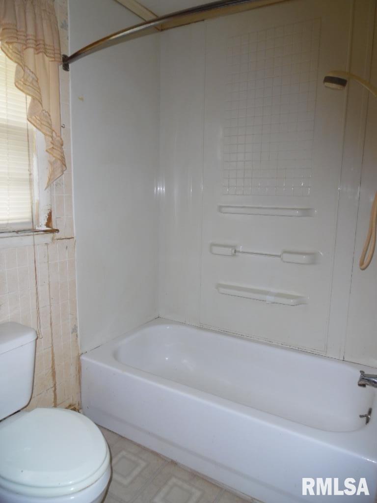 2201 6th Street Fulton, IL 61252 - Photo 9 of 14