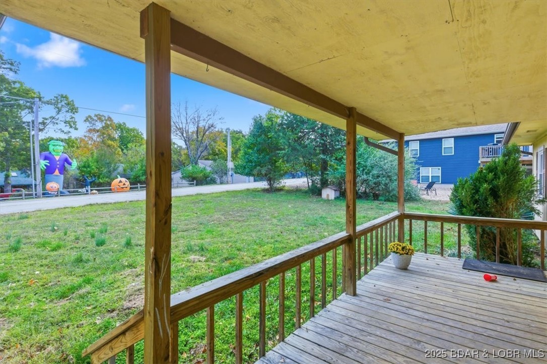 4585 Deer Run Drive Osage Beach, MO 65065 - Photo 2 of 36