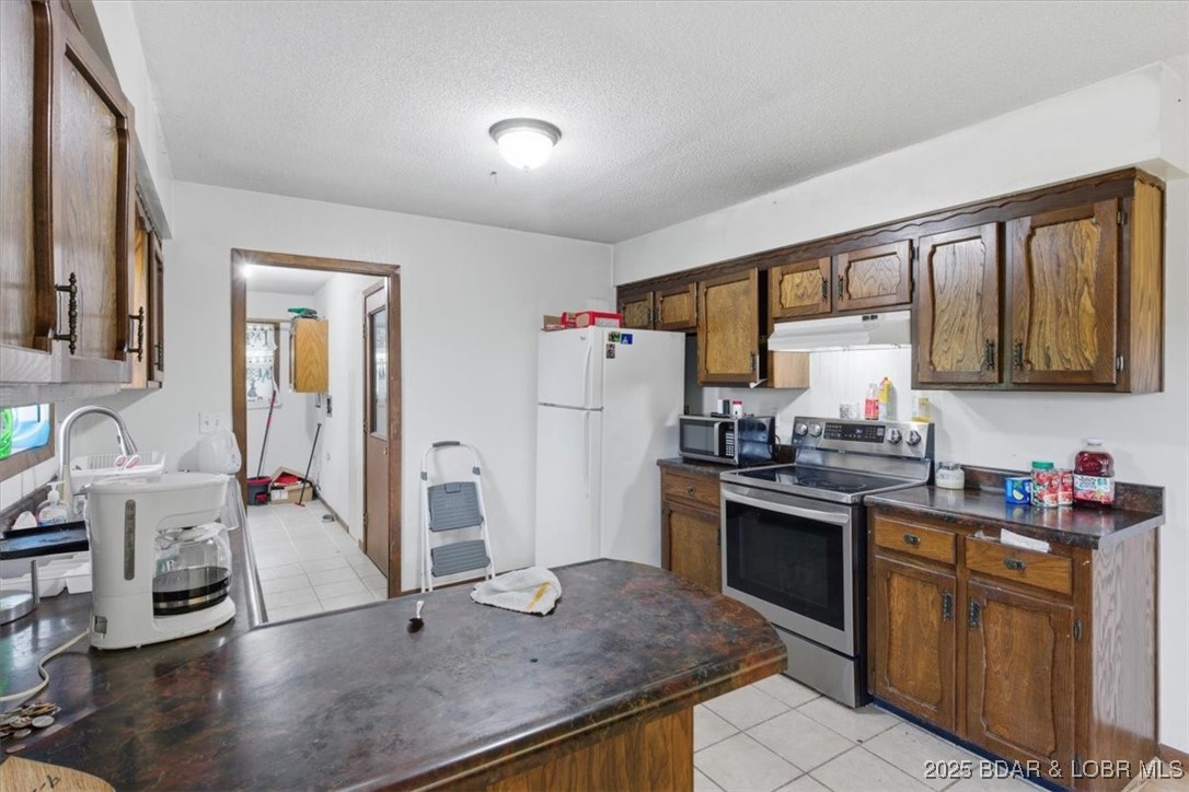 4585 Deer Run Drive Osage Beach, MO 65065 - Photo 9 of 36