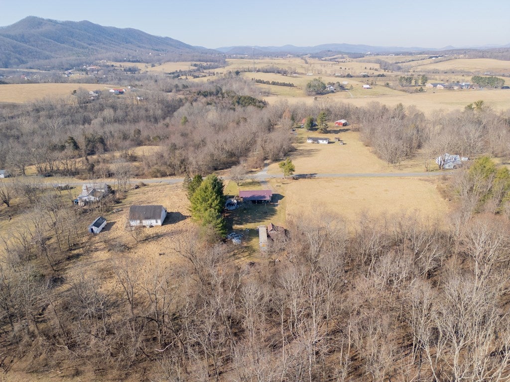 558 Brown Town Road Max Meadows, VA 24360 - Photo 42 of 46 Gallery Image 42