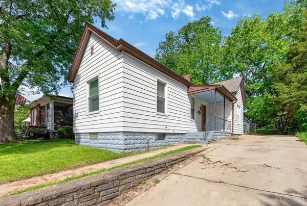 $145,000 | 668 Elliott Avenue, Arlington Heights, OH 45215