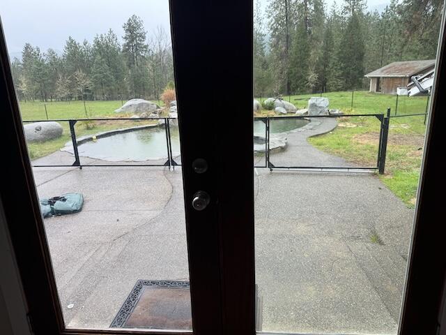 807 Kincaid Road Williams, OR 97544 - Photo 10 of 34 01 - 17