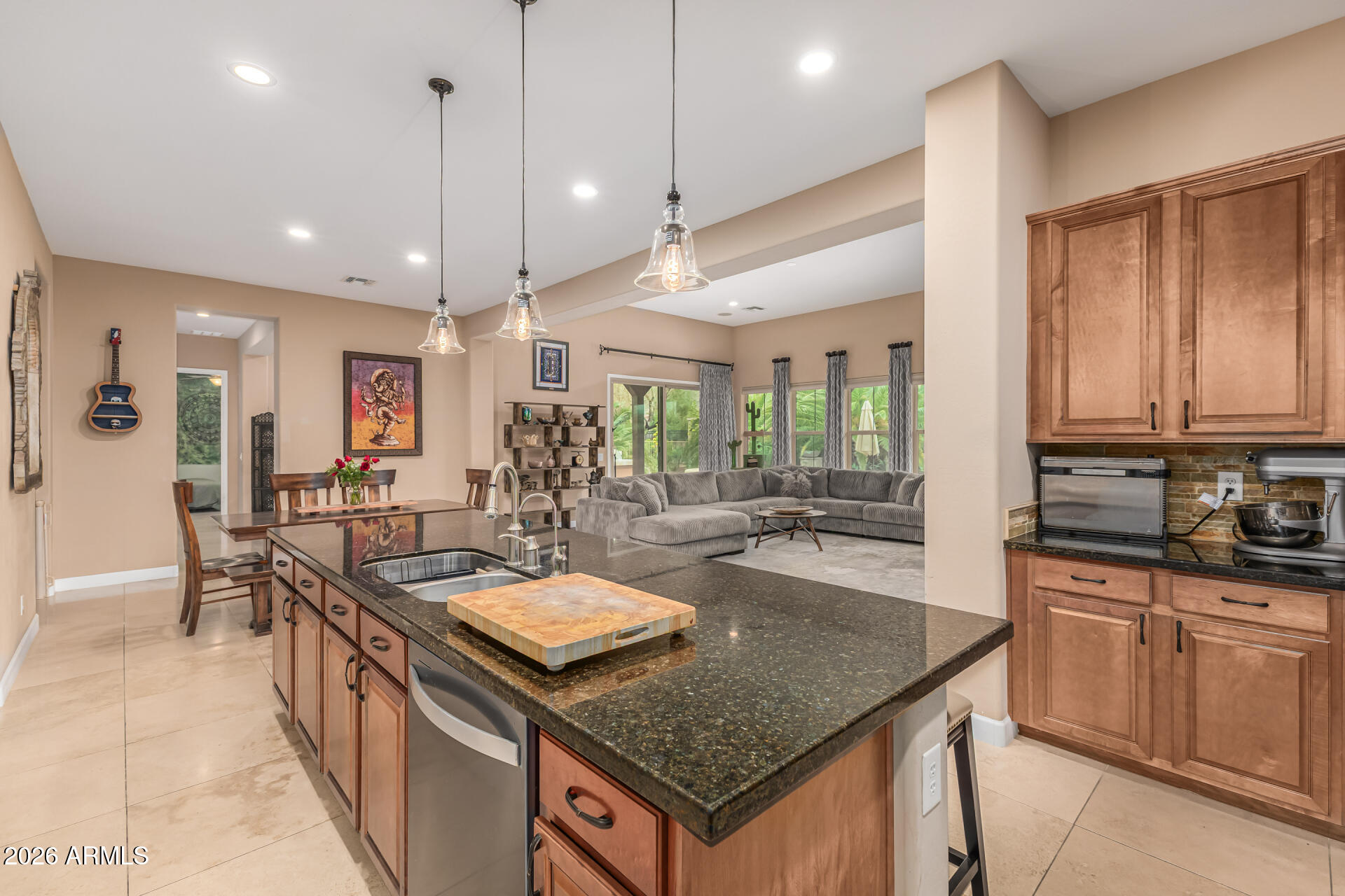 3139 East Harwell Road Phoenix, AZ 85042 - Photo 13 of 45 23 Harwell