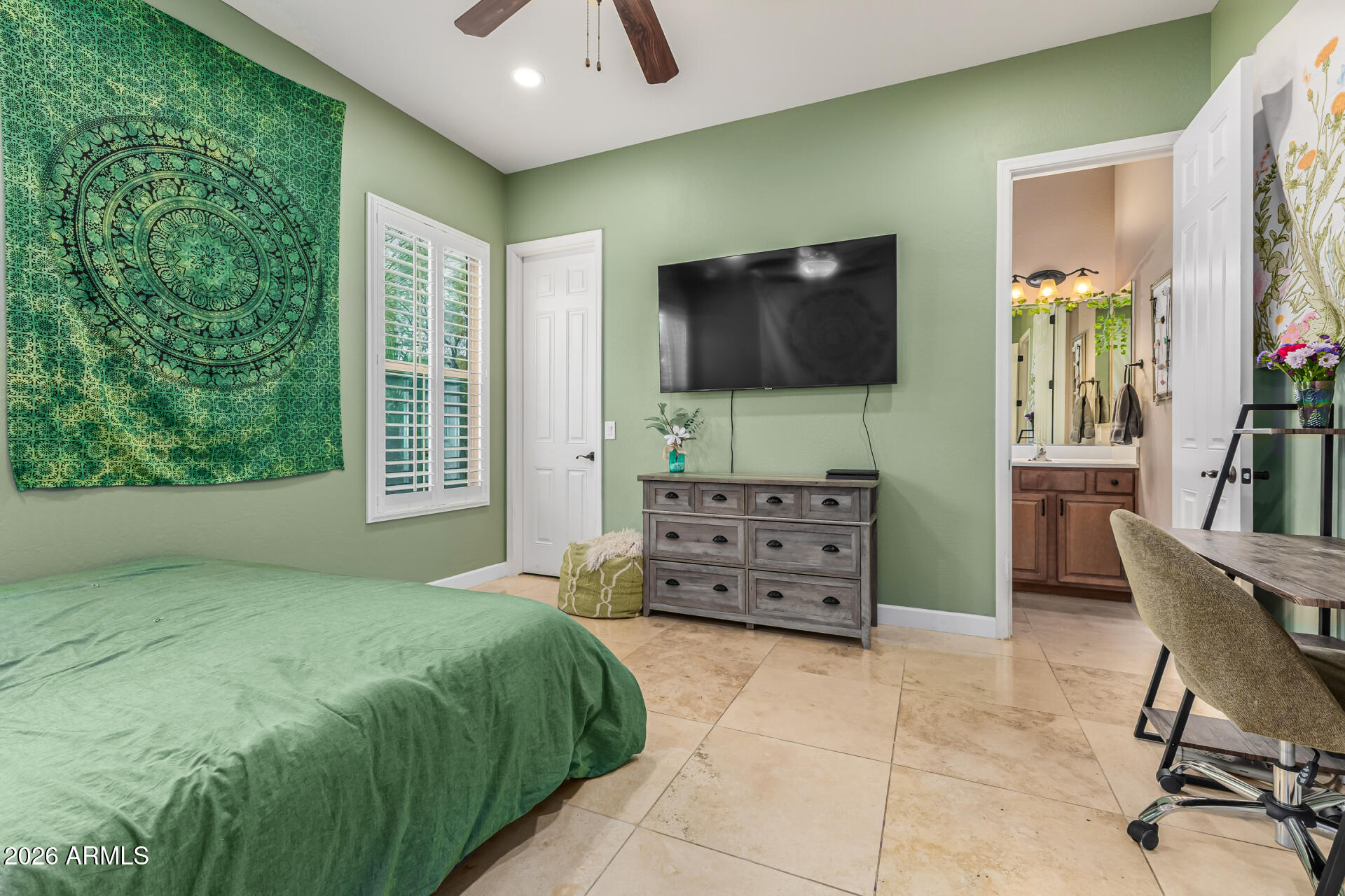 3139 East Harwell Road Phoenix, AZ 85042 - Photo 21 of 45 32 Harwell