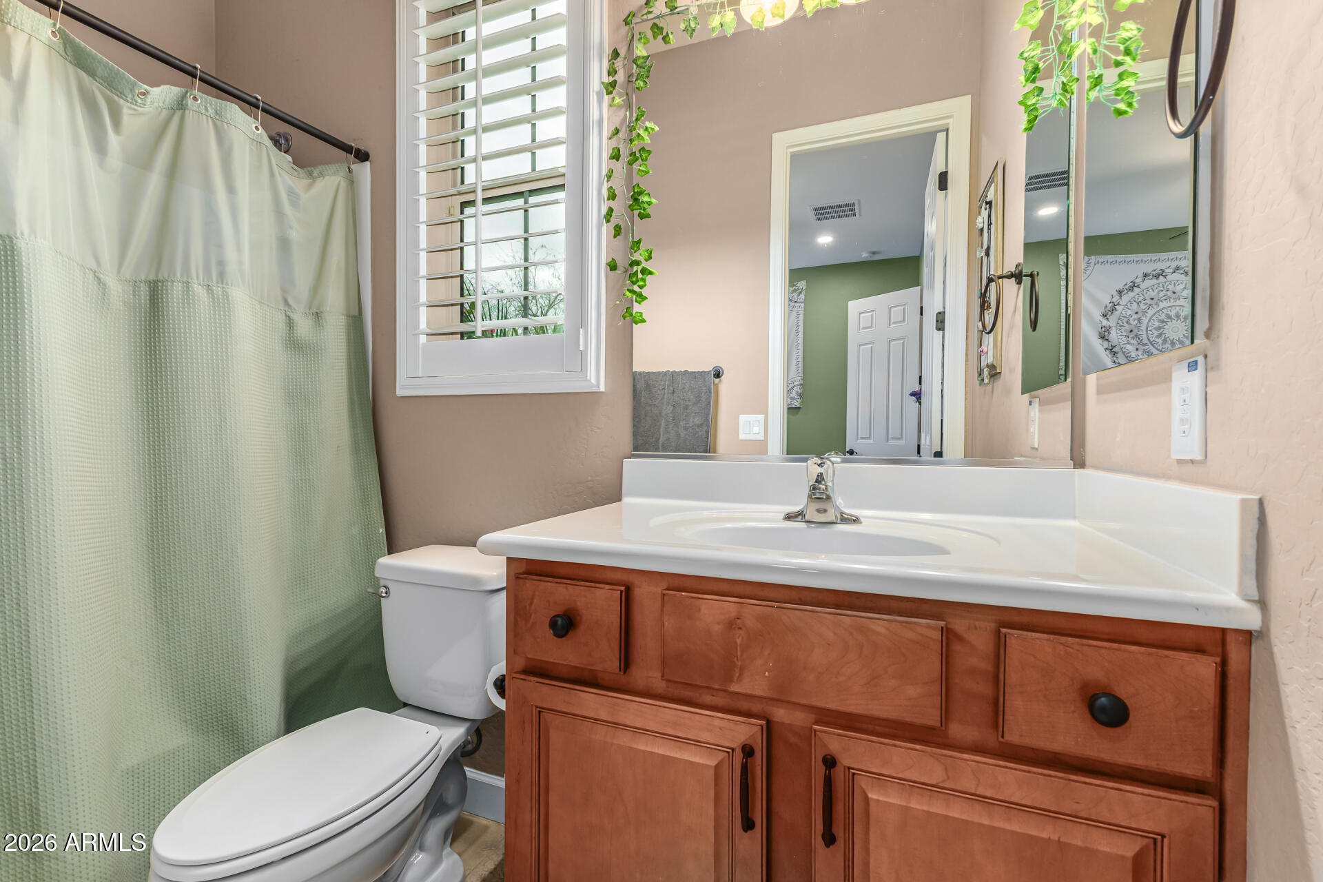 3139 East Harwell Road Phoenix, AZ 85042 - Photo 23 of 45 34 Harwell