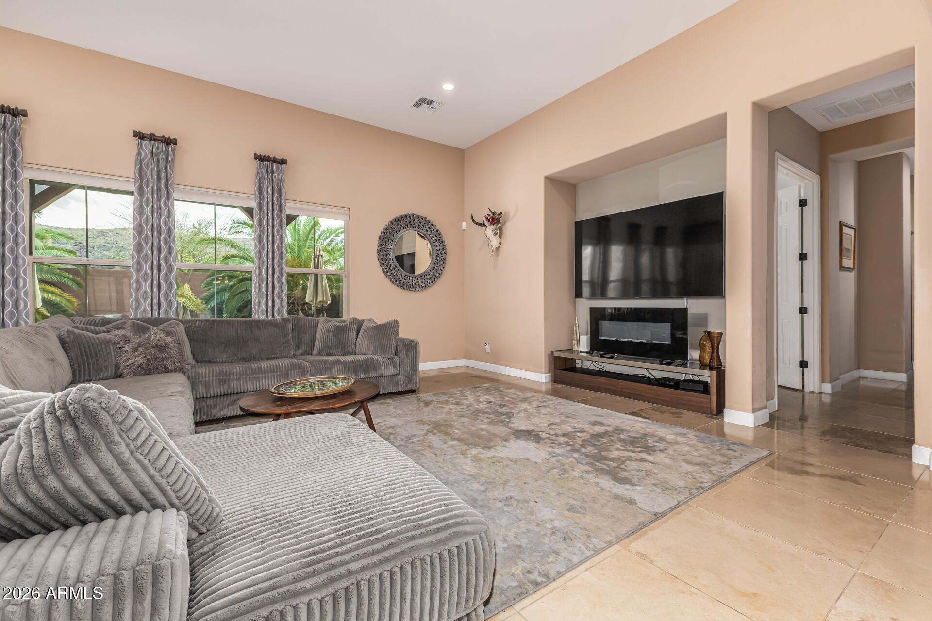 3139 East Harwell Road Phoenix, AZ 85042 - Photo 8 of 45 16 Harwell