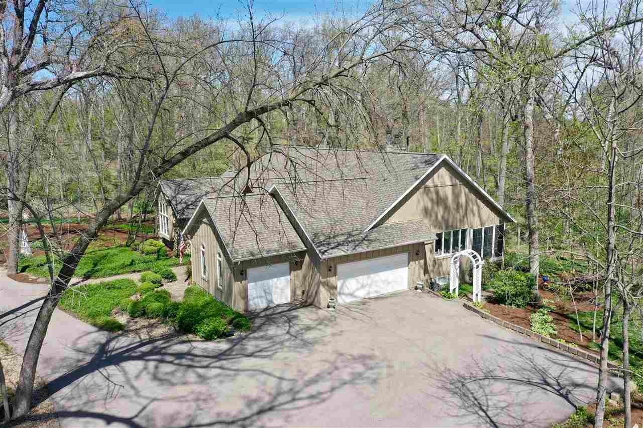 525 Indian Road Southeast Cedar Rapids, IA 52403 - Photo 33 of 43 Gallery Image 33