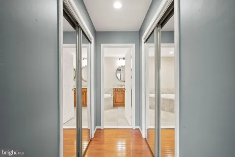 $990,000 | 18402 Lanier Island Square, Leesburg, VA 20176