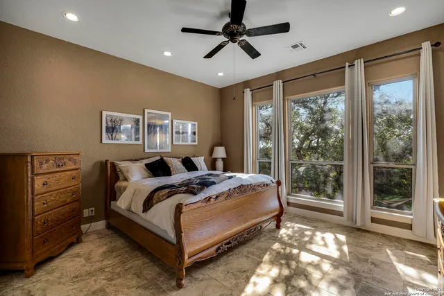 $785,000 | 106 Hannah Lane, Boerne, TX 78006