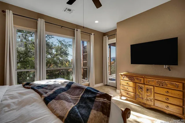 $785,000 | 106 Hannah Lane, Boerne, TX 78006