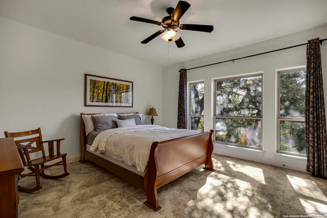 $785,000 | 106 Hannah Lane, Boerne, TX 78006