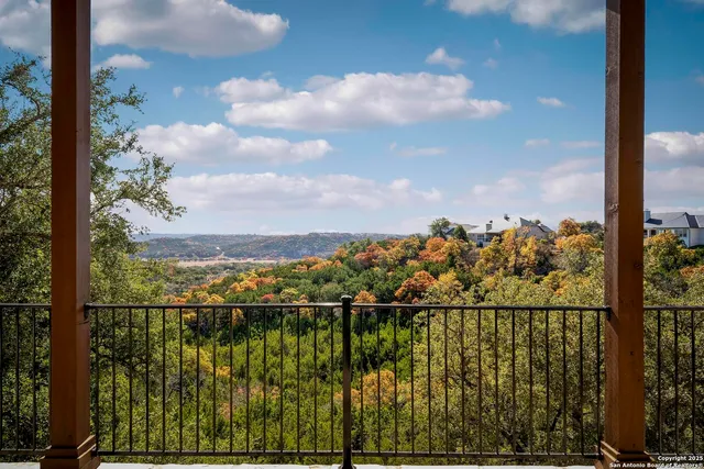 $785,000 | 106 Hannah Lane, Boerne, TX 78006