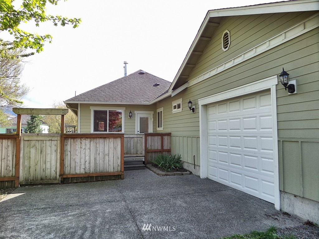 312 Cleveland Street Sumas, WA 98295 - Photo 24 of 25 Gallery Image 24