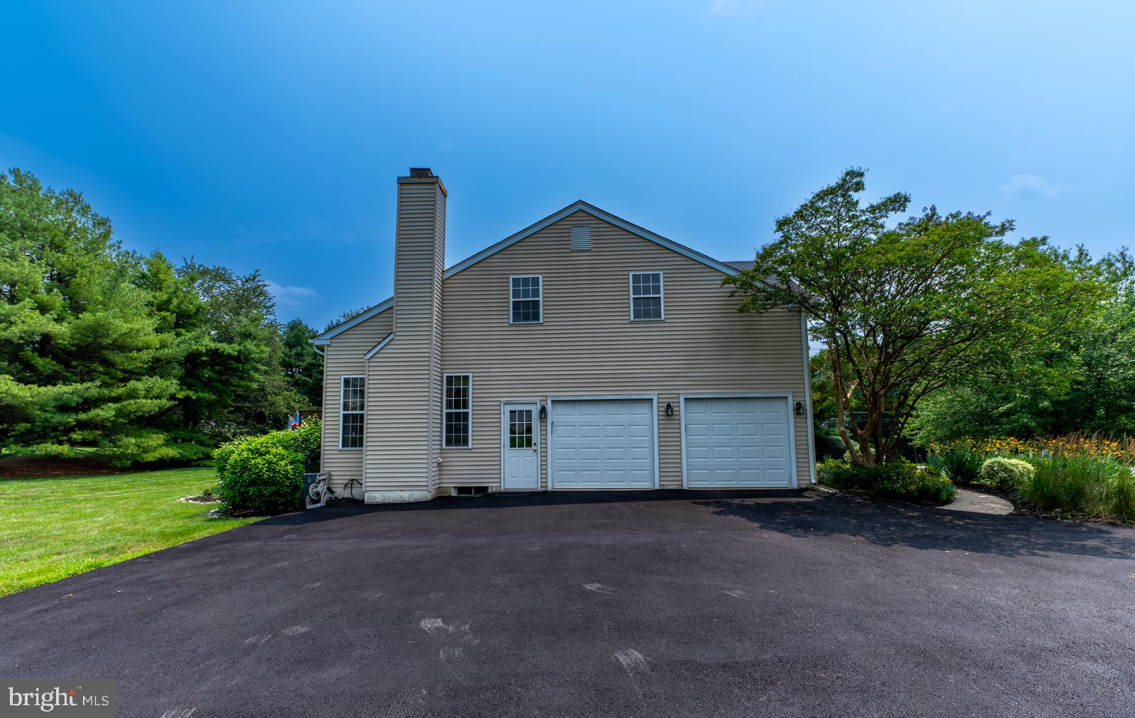 1322 Longmeadow Road Garnet Valley, PA 19060 - Photo 11 of 71 Extended Driveway w/side entrance