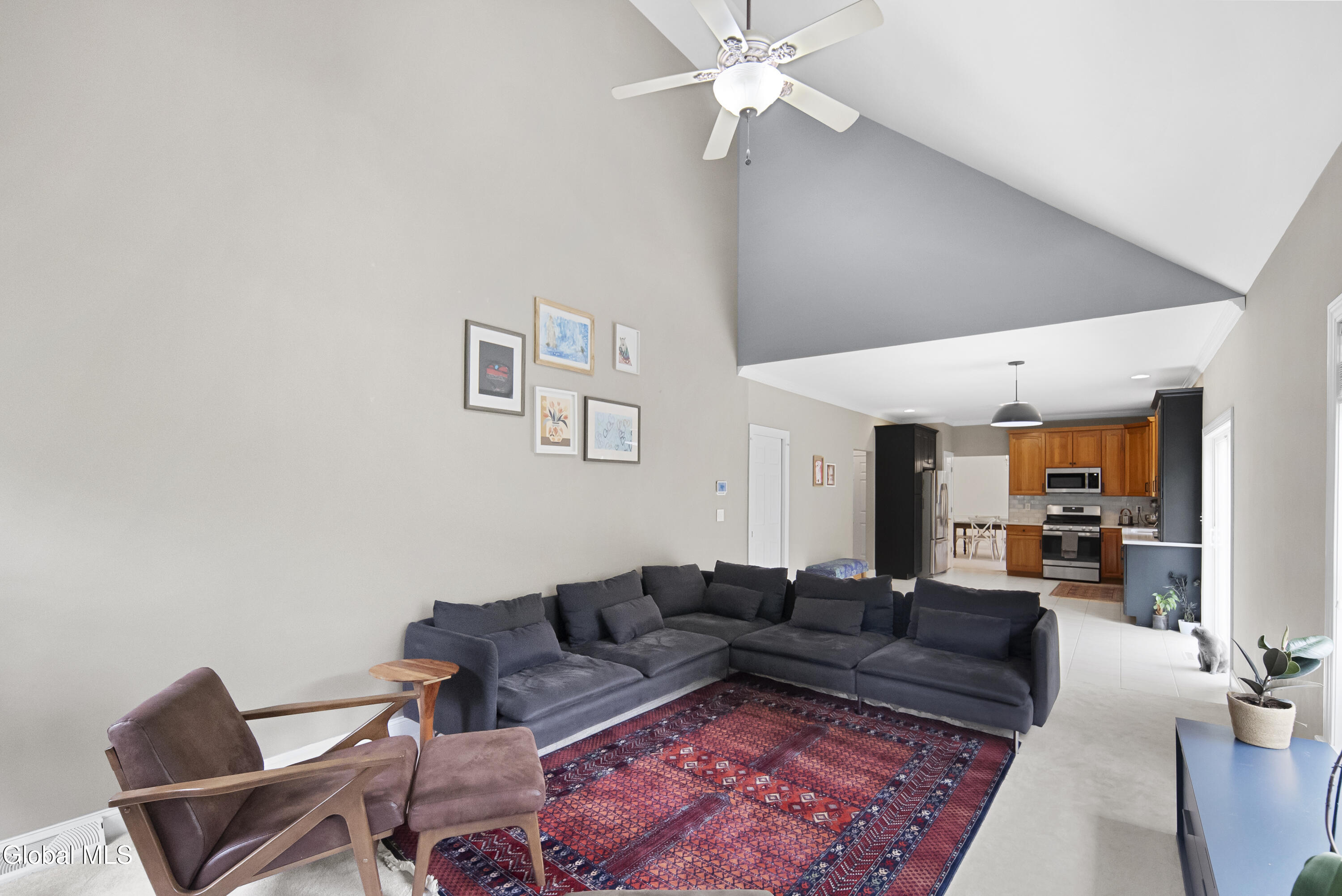 41 Dyke Road Colonie, NY 12110 - Photo 5 of 81 026