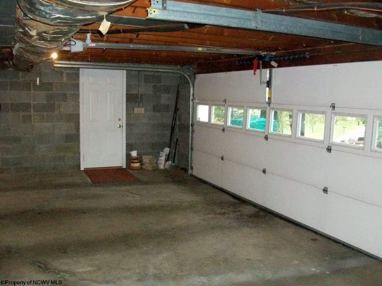 1006 Rainbow Road Bridgeport, WV 26330 - Photo 19 of 20 Gallery Image 19
