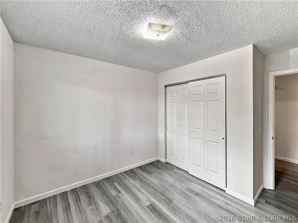 964 Murphy Road Osage Beach, MO 65065 - Photo 24 of 28 Bedroom 1
