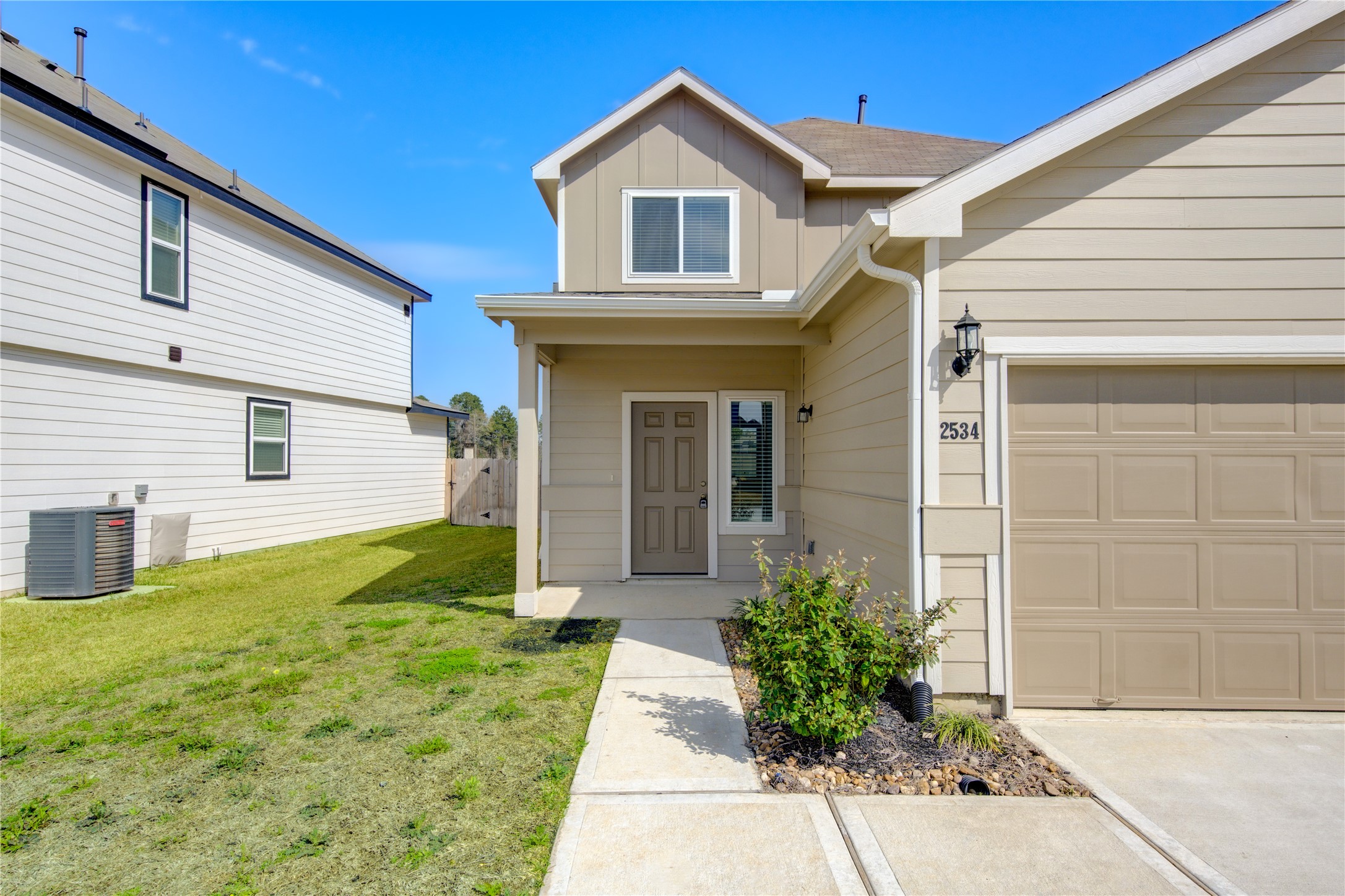 2534 Sturgeon Way Conroe, TX 77384 - Photo 6 of 28