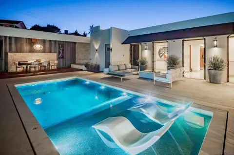 $11,950,000 | 7970 Roseland Drive, La Jolla, CA 92037