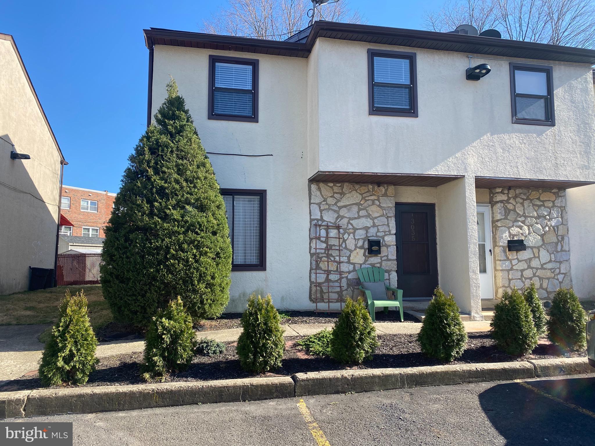 13035 Townsend Road, Unit C6 Philadelphia, PA 19154 - Photo 1 of 28