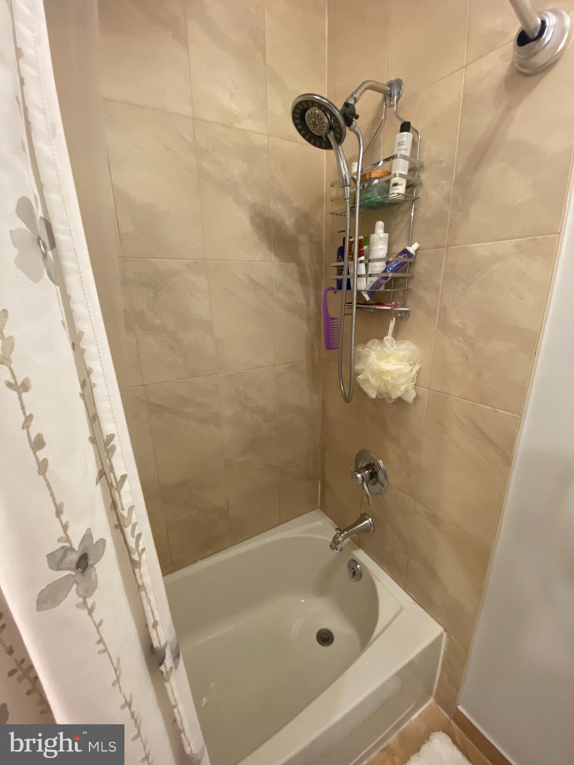 13035 Townsend Road, Unit C6 Philadelphia, PA 19154 - Photo 11 of 28