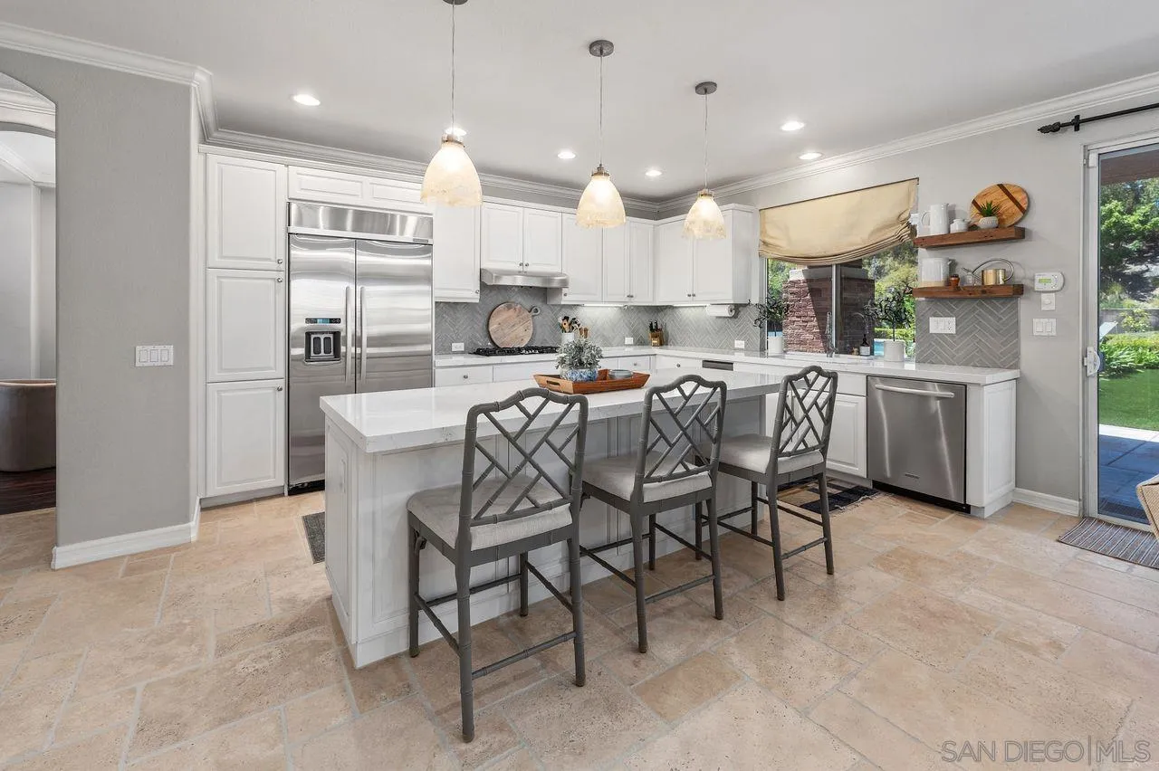 12113 Travertine Court Poway, CA 92064 - Photo 17 of 49