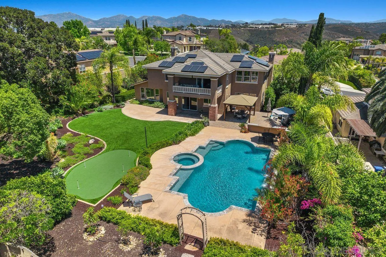 12113 Travertine Court Poway, CA 92064 - Photo 9 of 49