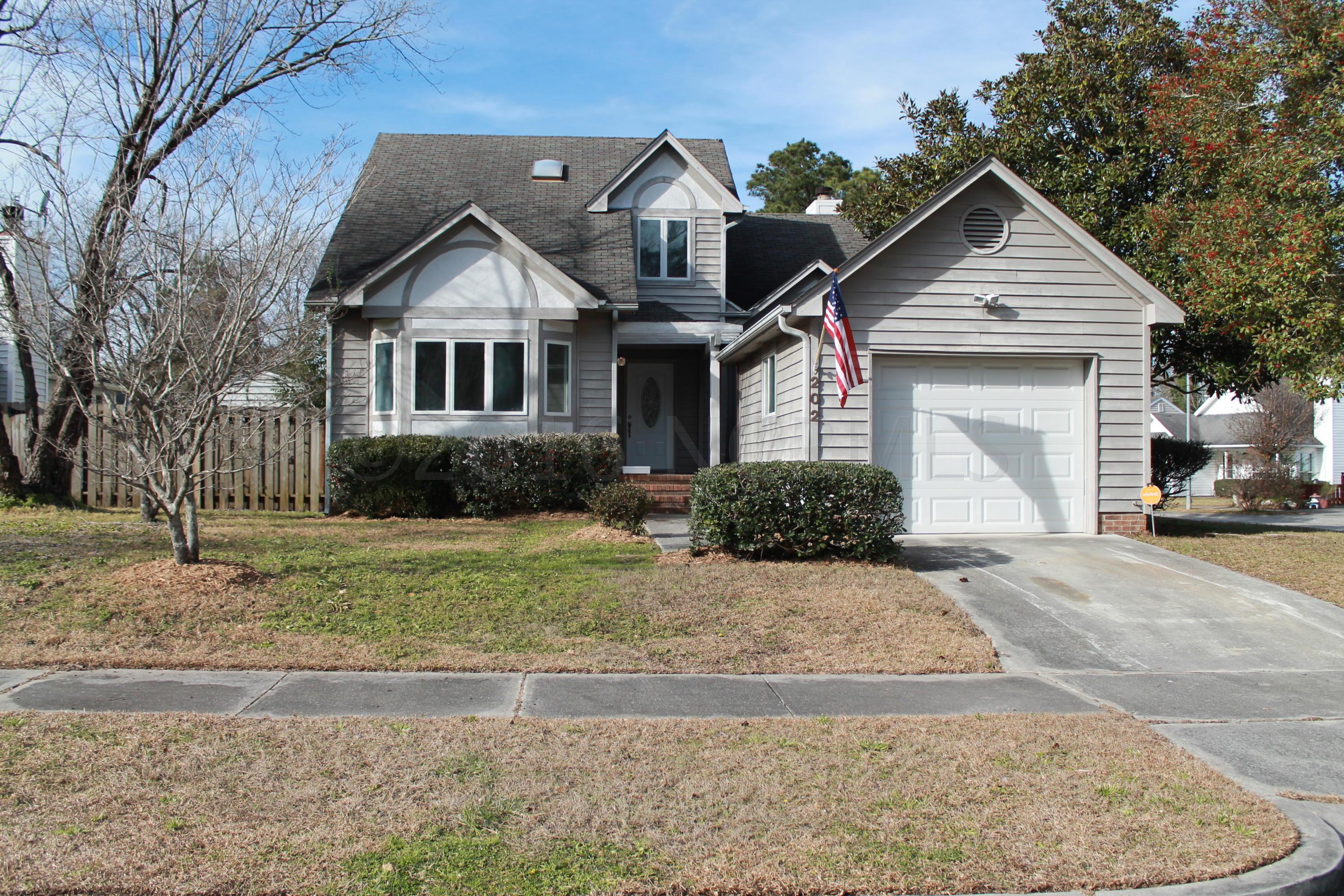 202 West Kilarny Road Wilmington, NC 28409 - Photo 1 of 16 IMG_8837