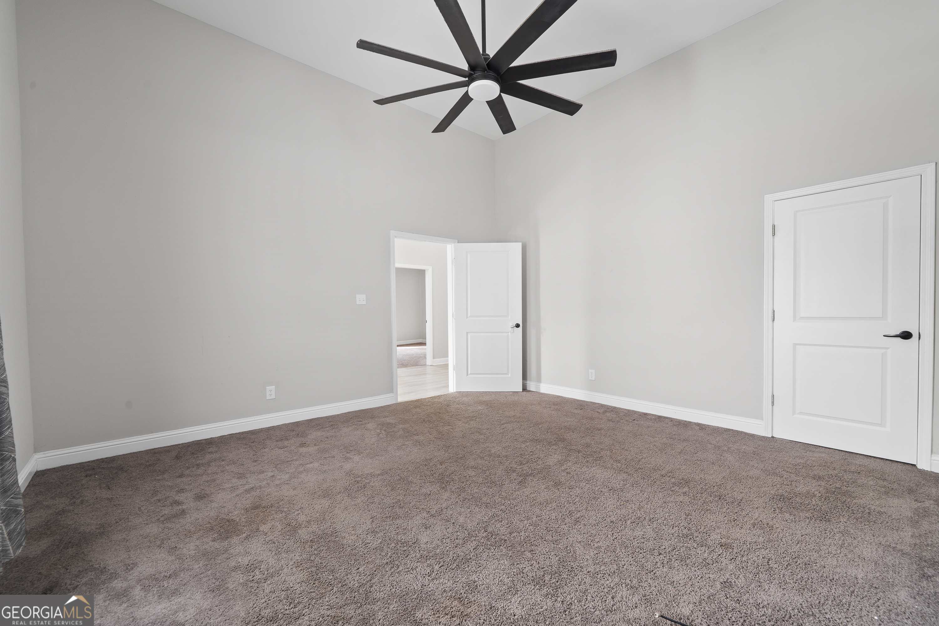 1471 Jackson Street Macon, GA 31201 - Photo 15 of 30 a view of an empty room