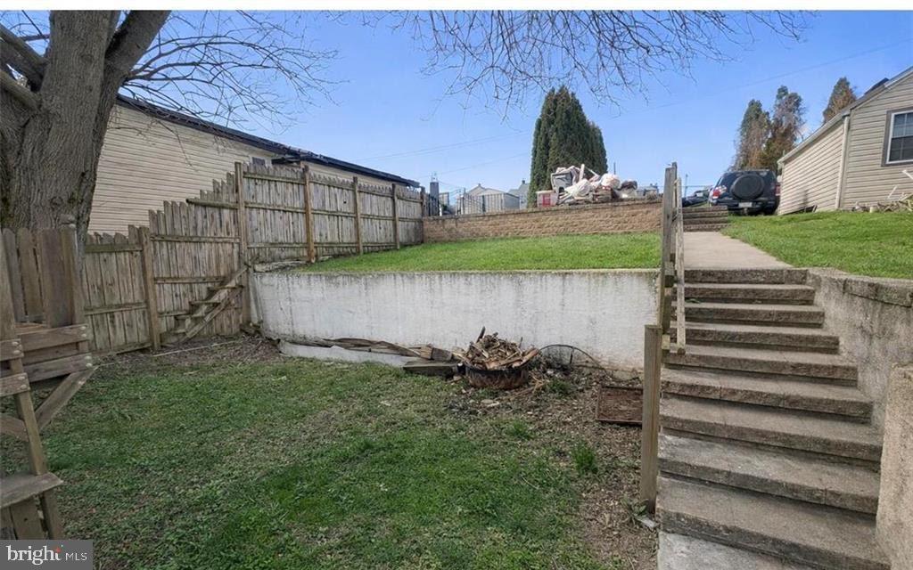 110 Chestnut Street Slatington, PA 18080 - Photo 6 of 39