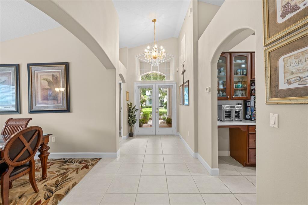 16230 Nottingham Road Tampa, FL 33647 - Photo 4 of 58 Gallery Image 4