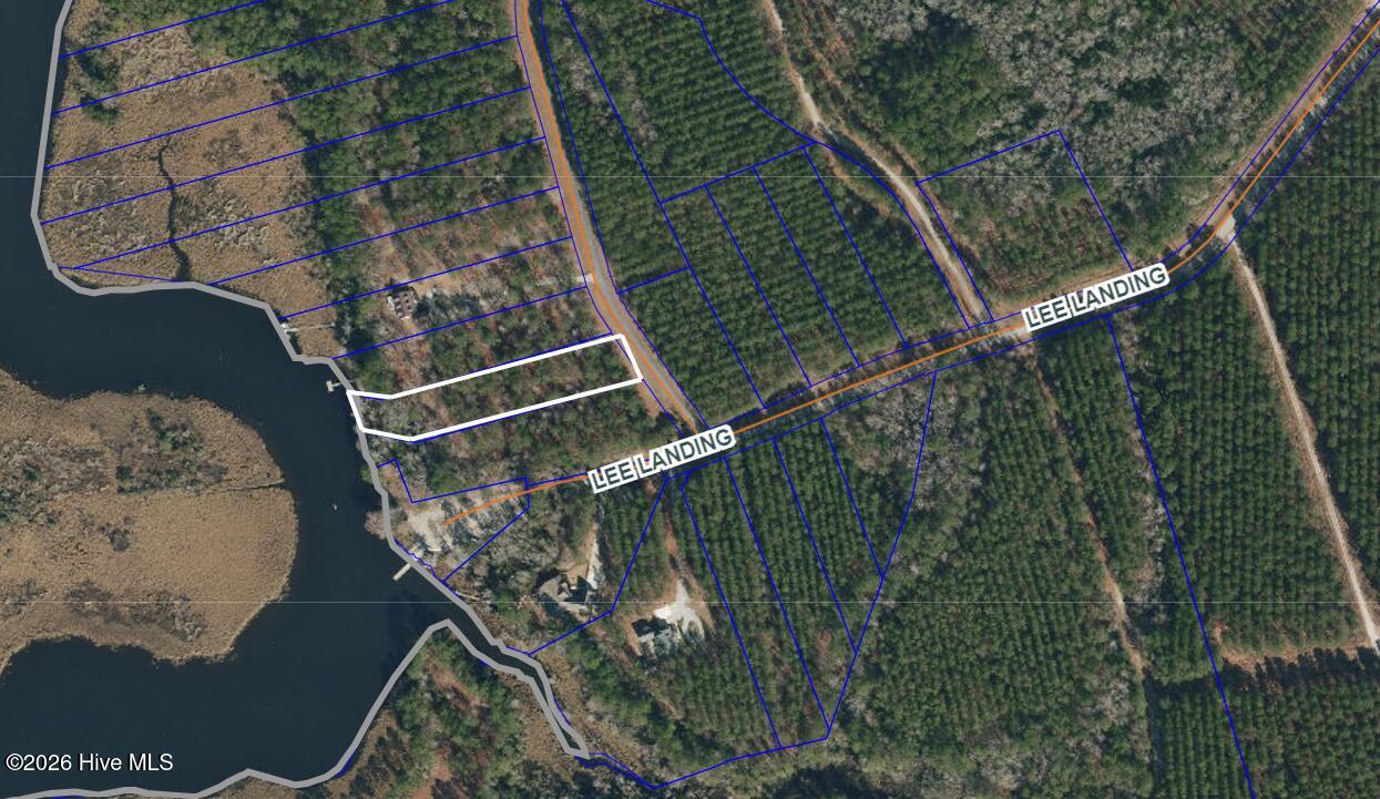 45 North Berne Landing Road New Bern, NC 28560 - Photo 6 of 9 45 N BERNE LANDING RD