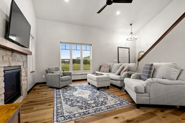 $510,000 | 1429 Harbor Lights Road, Suamico, WI 54173