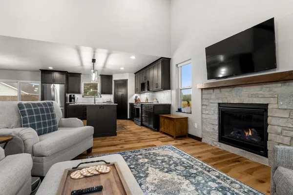 $499,000 | 1429 Harbor Lights Road, Suamico, WI 54173