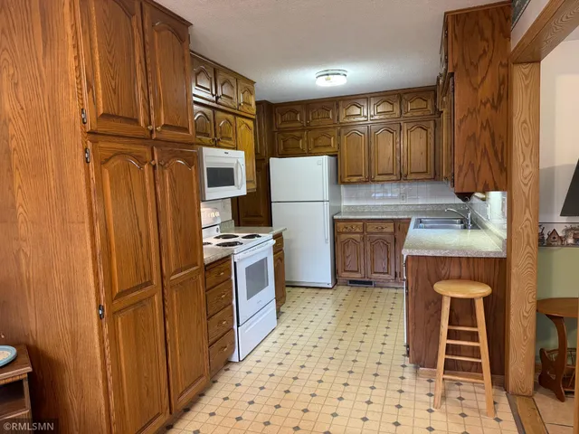 $284,900 | 2238 240th Avenue, Mora, MN 55051