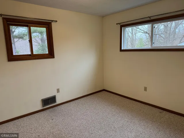 $284,900 | 2238 240th Avenue, Mora, MN 55051