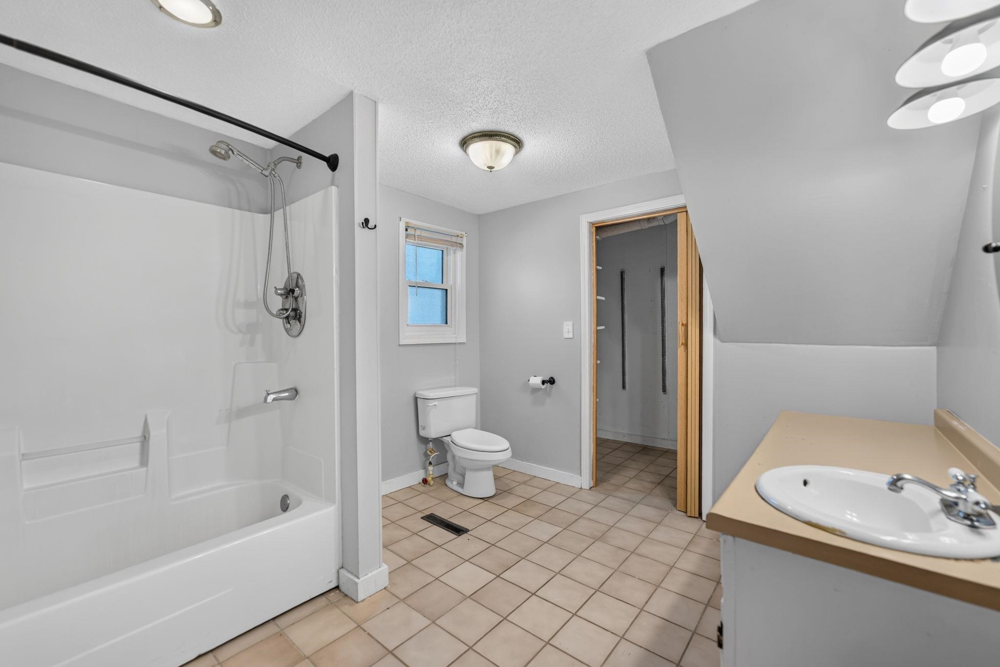 16108 Anderson Road Pecatonica, IL 61063 - Photo 27 of 49 Gallery Image 27