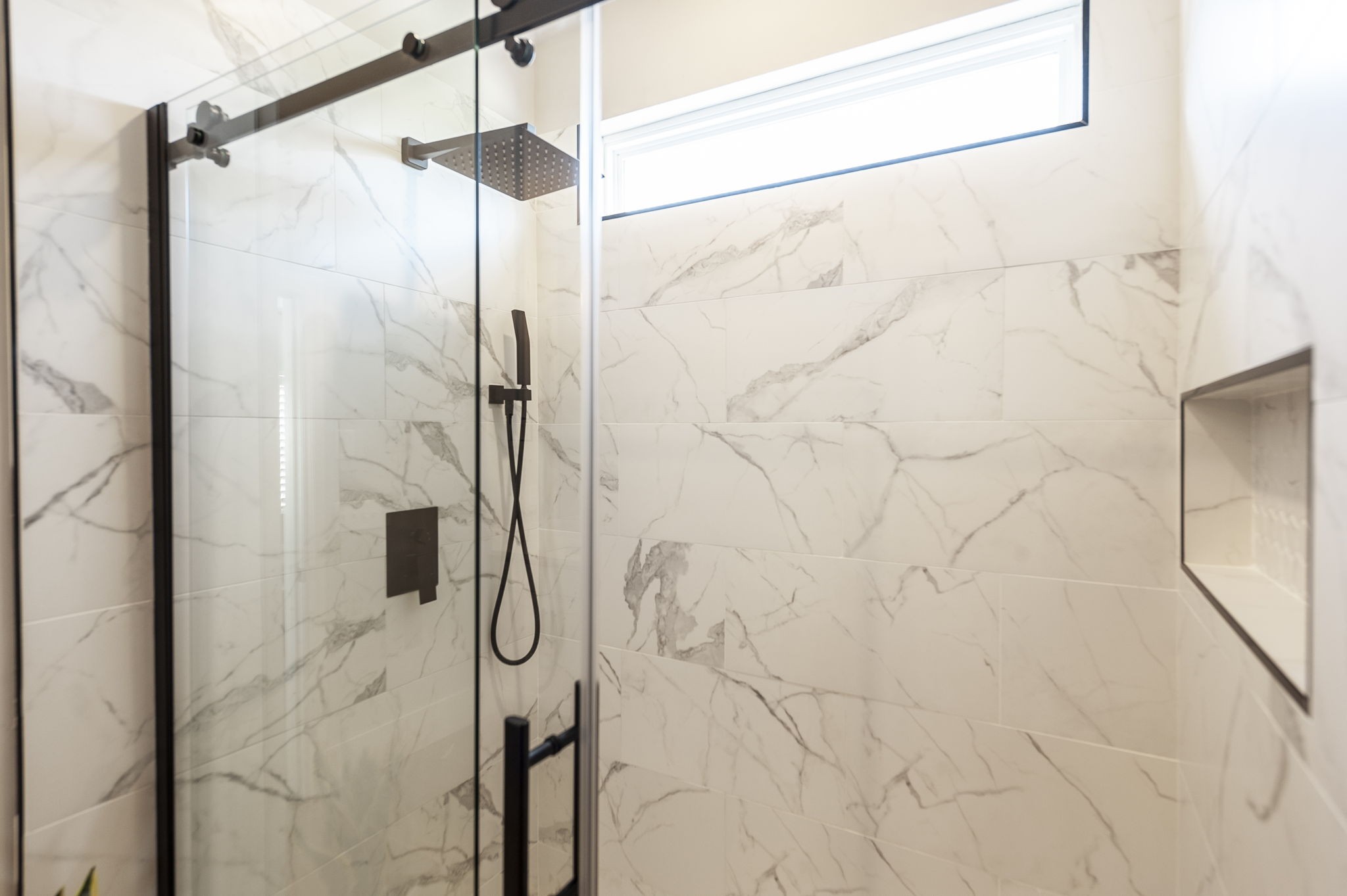 1160 Hearn Hill Road Watertown, TN 37184 - Photo 40 of 91 a bathroom with a shower